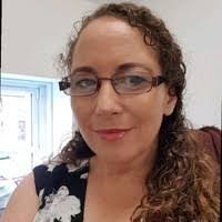 Elaine Mcsweeney's Instagram, Twitter & Facebook