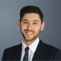 Jeremy Armour's Instagram, Twitter & Facebook