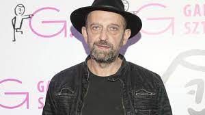 Janusz chabior is an actor from poland.he was born on february 17, 1963 (58 years old). Janusz Chabior W Szpitalu Aktor Przeszedl Zabieg W Specjalistycznym Centrum Foto Radio Zet