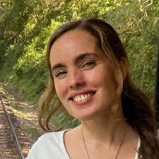 Brenda Lamothe's Instagram, Twitter & Facebook