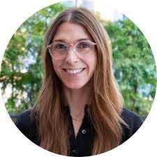 Alyssa Gendron's Instagram, Twitter & Facebook