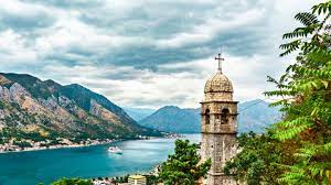 Es gibt aber auch schöne parks und eine altstadt mit spannenden sehenswürdigkeiten. Montenegro Perle Zwischen Bergen Und Adria Geo