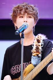 Pin By Momo On Oneus Onewe Kpop Bassist Emotional Support