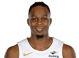 Darius Mitchell's Instagram, Twitter & Facebook