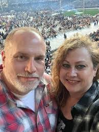 Steve Berres's Instagram, Twitter & Facebook