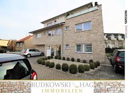 Mit 89 wohnungen die hier im letzten jahr neu entstanden, sollte pulheim für jeden, der hier eine wohnung mieten möchte, dass passende bereit haltenzuziehende mit der absicht, in pulheim eine wohnung zu mieten, werden das breite spektrum moderner mietwohnungen sicherlich zu schätzen wissen. 3 Zimmer Wohnung Zu Vermieten Pletschmuhlenweg 6 50259 Pulheim Rhein Erft Kreis Mapio Net