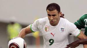 Abdelkader ghezzal personal informationfull name abdelkader mohamed ghezzal1date of birth after starting his career with a number of minor league clubs in france, ghezzal moved to italy in. Fifa Fussball Weltmeisterschaft 2010 Nachrichten Ghezzal Eine Gazelle Unter Den Wustenfuchsen Fifa Com