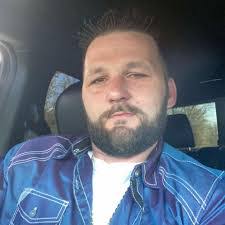 Jeremy Huffman's Instagram, Twitter & Facebook