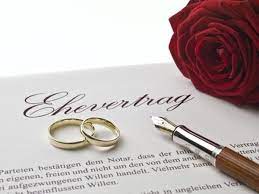 Ehevertrag sinnvoll ? Inhalt, Gütertrennung & Notar erklärt
