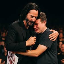 Keanu Reeves Confronts Rude Talk Show Host — His Response Shocks Everyone  in the Audience In an unforgettable moment on live television, Keanu Reeves  faced a disrespectful talk show host and delivered