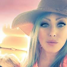 Just lost my daddy yesterday. Was thinking of him when this car pulled in  front of me. His name is Dan, he passed March 2019. When I see the #s 333 I