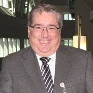 Andrew Dettling's Instagram, Twitter & Facebook