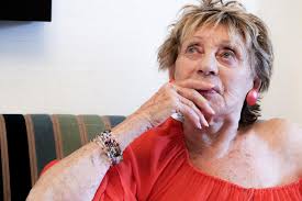 Annie Cordy Au Soir Ma Mere N Etait Pas Eduquee Elle C Etait Du Cœur Et Droit Dehors Le Soir Plus