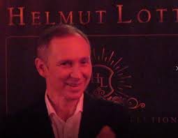 Bij zijn slotconcert in de ab in brussel kwamen slechts 300 mensen opdagen. 30 50 Helmut Lotti Memories
