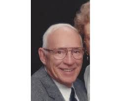 Leonard Deyoung's Instagram, Twitter & Facebook