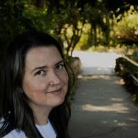 Shawna Lessard's Instagram, Twitter & Facebook