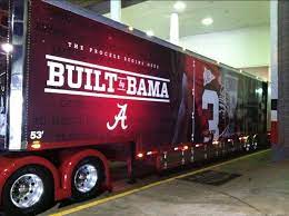 Alabamas Equipment Truck Has Arrived The Georgia Dome Alabama Roll Tide Alabama Crimson Tide Football Crimson Tide