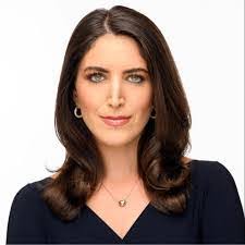 Tamara Stratton's Instagram, Twitter & Facebook