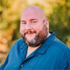 Kyle Comer's Instagram, Twitter & Facebook