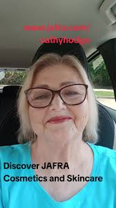 Descubre los Lápices Labiales JAFRA que Amamos