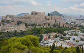 Acropoles, acropoleis or acropolises)1 was an ancient greek settlement, especially a citadel, built upon an area of elevated. Akropolis Athen Mit Kindern Familienurlaub Griechenland