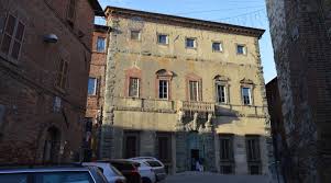 It is supposed that, already etrurians and romans, had established at the same place where today città della pieve rises. Www Umbriatourism It