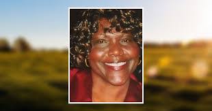 Edith Finley's Instagram, Twitter & Facebook