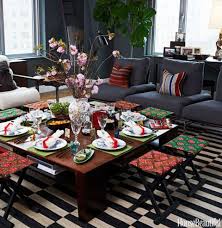 The key to throwing a dinner party for 20 of your closest friends without driving yourself crazy is to plan ahead. Takeout Dinner Party Ideas Analisse Taft Tablescape