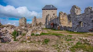 Jun 24, 2021 · ha egy igazi csodahelyet keresel, ahol korhű környezetben a történelem és a természeti érték összekapcsolódik, akkor jó helyen jársz! Regec Vara Hellozemplen Programajanlo Ezt Latni Kell