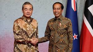 Batik diplomacy at ASEAN ministerial meeting in Jakarta