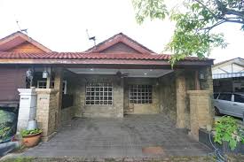 29 rumah teres/rumah berangkai 2 tingkat untuk dijual di di hulu langat, selangor dijumpai dengan saiz binaan 1200 kps, 4 bilik tidur, 3 bilik air. Rumah Taman Seri Nanding Hulu Langat Ejen Hartanah Tanah Untuk Dijual Rumah Untuk Dijual Jual Rumah Jual Tanah Ejen Tanah Di Cheras Ampang Kajang Bangi Semenyih Hulu Langat Petaling