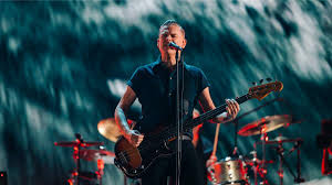 Bryan Adams Rocks! Classic Hits & Lost Guitar Found!