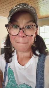 Casey Whitlock's Instagram, Twitter & Facebook