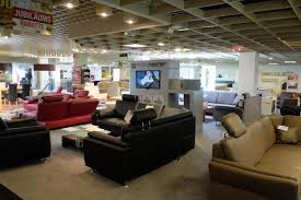 Ein sofa kann in einer lounge ein gutes stück platz beanspruchen. Modulmaster Sb Aktionshalle