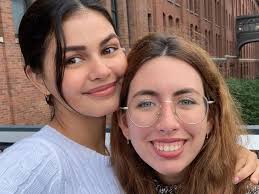 Janine also expressed her long hidden desire to work with kapamilya personalities. Janine Gutierrez And Lotlot De Leon Pen Sweet Messages For Birthday Girl Jessica Gutierrez