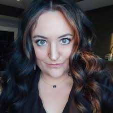 Mona Ruff (@mona_ruff)