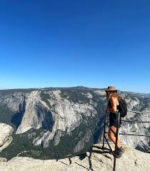 a big fan of big rocks