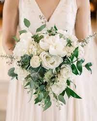 A Classic Combination For Mackenzie Because Whites Greens Always Look Good This Fresh M White Peony Bouquet Wedding Tulip Bouquet Wedding Tulip Wedding