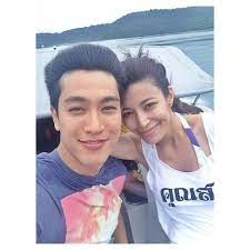 หนุ่มกอล์ฟ อนุวัฒน์ โต้กิ๊ก เอมมี่ มรกต ยันไม่เคยจีบ แจงให้ขี่คอแค่เพื่อน เชื่อ แซมมี่ เข้าใจ à¸à¸­à¸¥ à¸Ÿ à¸­à¸™ à¸§ à¸'à¸™ à¹‚à¸• à¸ à¸à¹€à¸­à¸¡à¸¡ à¸¡à¸£à¸à¸• à¹„à¸¡ à¹€à¸„à¸¢à¸ˆ à¸š