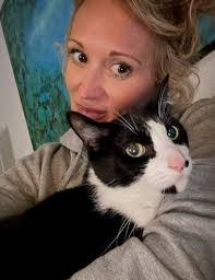 Stephanie Nunya's Instagram, Twitter & Facebook