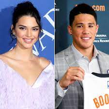 Kendall jenner's ex boyfriends include anwar hadid and harry styles. Kendall Jenner Supports Boyfriend Devin Booker S Basketball Game