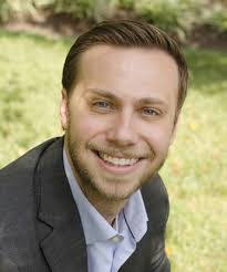 Dane Burke's Instagram, Twitter & Facebook