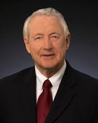 Hank Brown Returns to Lead Daniels Fund as Interim CEO (Transitions)