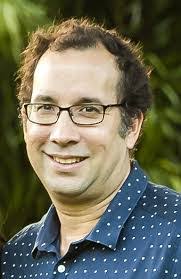 Carlos Wolff's Instagram, Twitter & Facebook