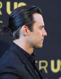 Milo Ventimiglia S Long Hair Just Went From Great To Hmmm Long Hair Styles Men Grey Hair Men Slick Hairstyles