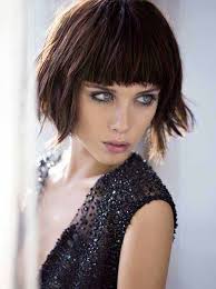Short layered hair is extremely popular right now, but there are some secrets that can turn a good haircut into a real bomb. 10 Fabulous Short Layered Hairstyles And Haircuts For Thick Hair 2020 Have A Look