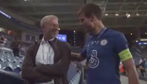 While supremo abramovich had been widely expected to attend the showpiece after it was switched to porto, the russian businessman had managed to keep a reasonably low profile throughout the match. B8fuxcj5lr Gxm
