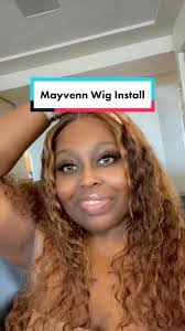 Kara Garrett's Instagram, Twitter & Facebook