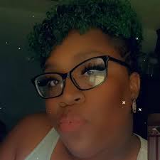 What's with the tap kissing in season 4 episode 23?