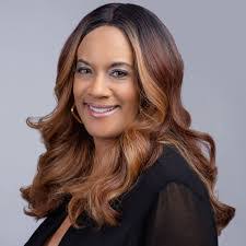 Michelle Mcleod's Instagram, Twitter & Facebook